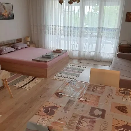 City Apartment Dojran * Dojran